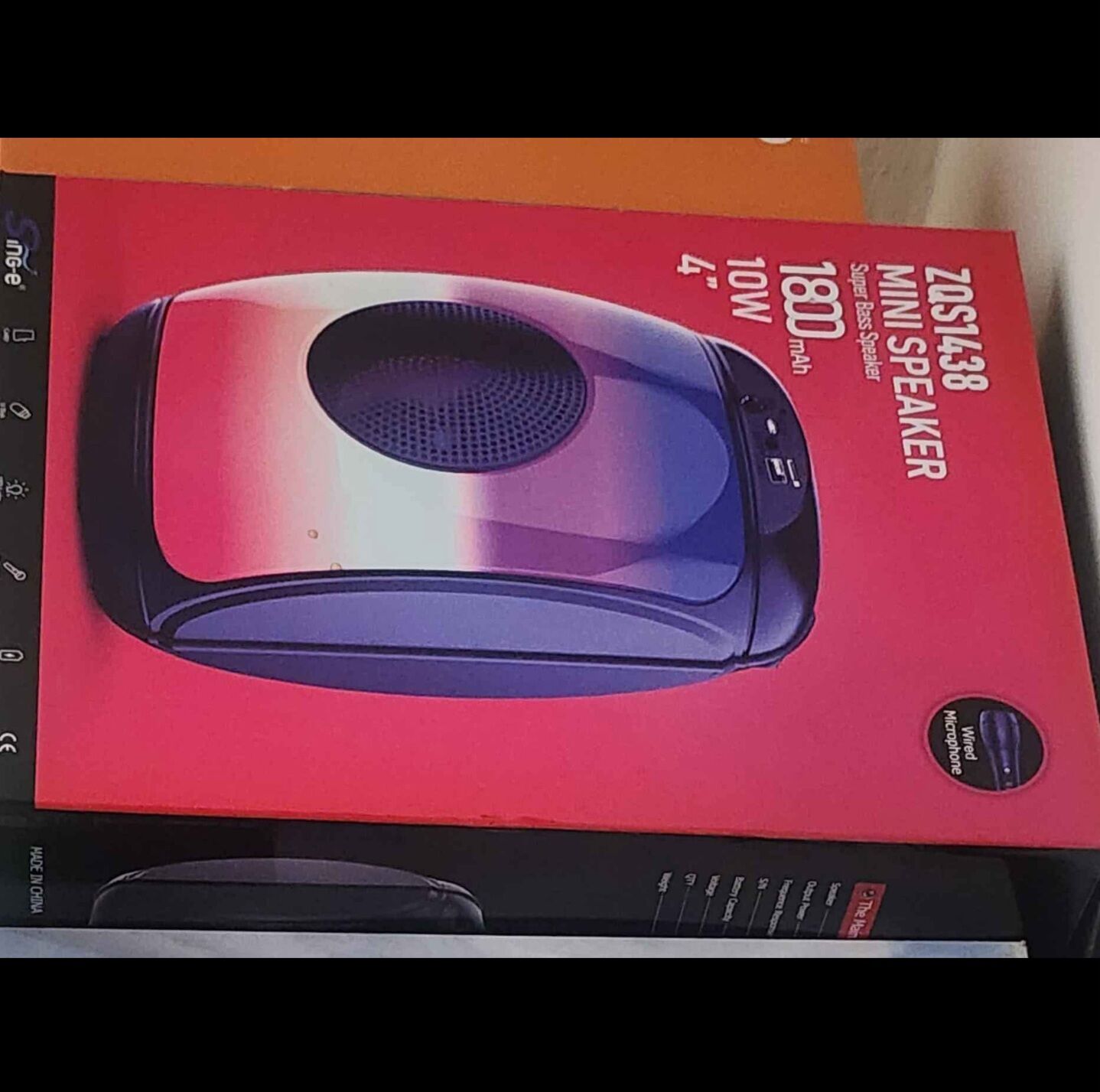 רמקול בלוטוס כולל מיקרפון רמקול בלוטוס כולל מיקרפון